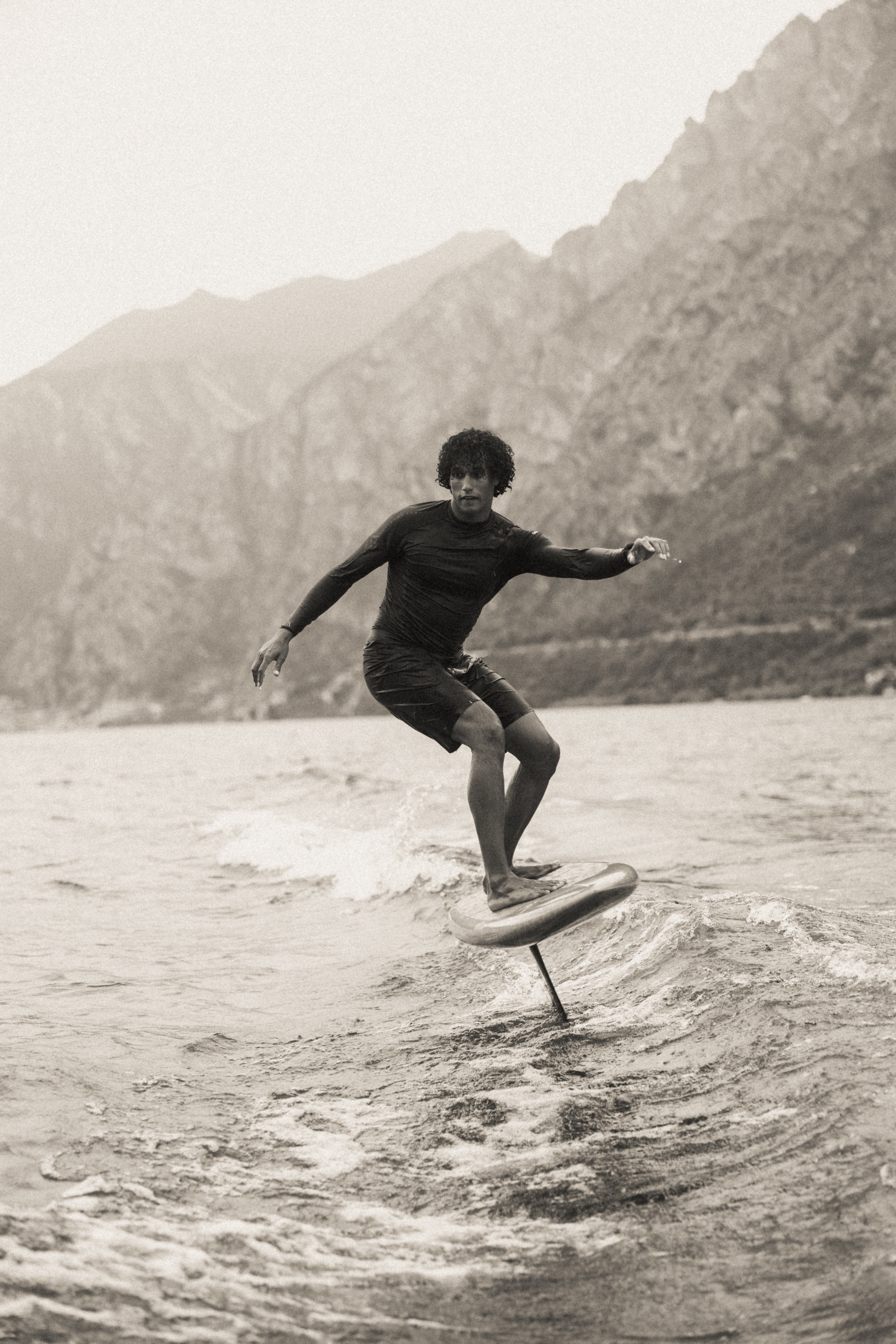 Alessandro foil surfing on Lake Garda